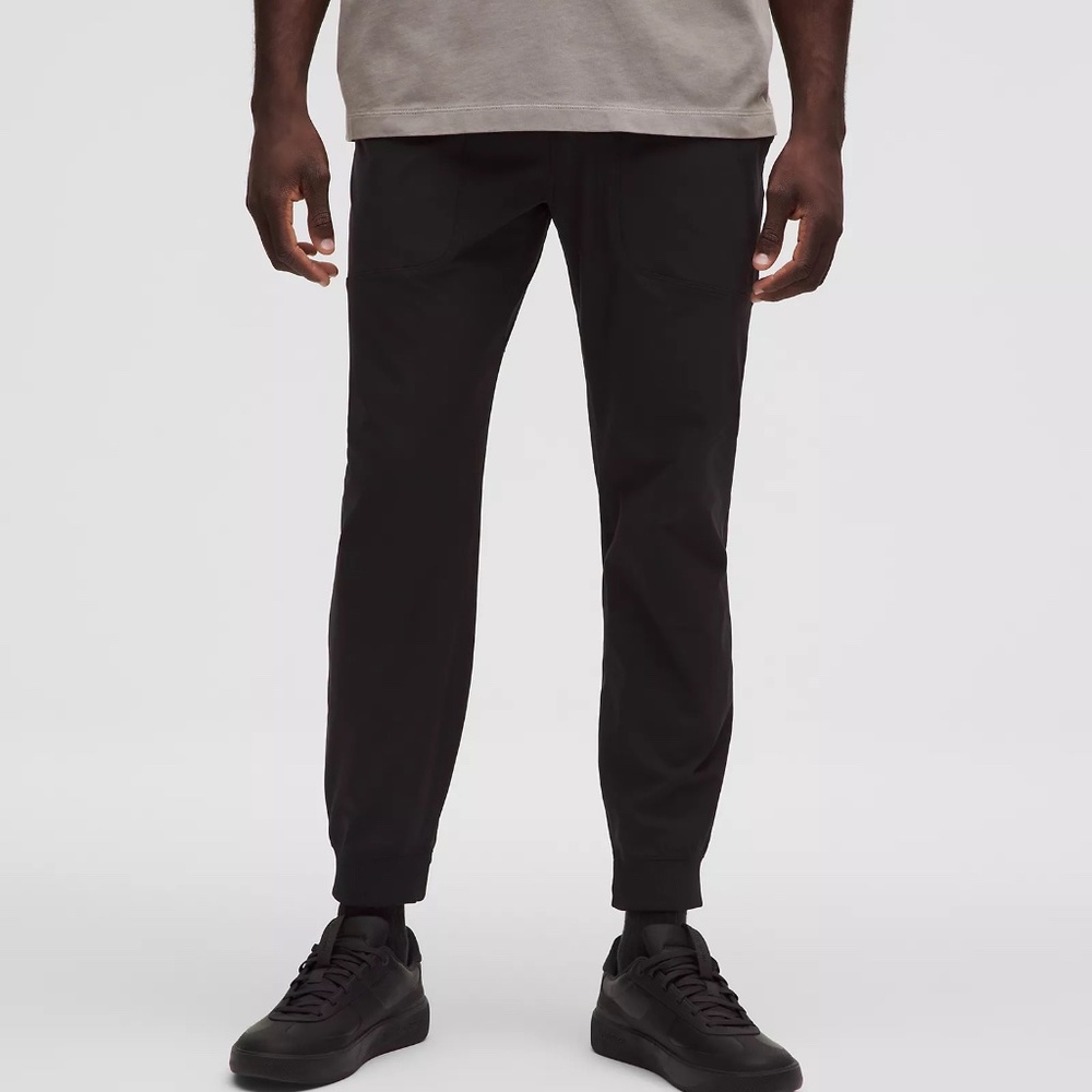 Lululemon ABC Jogger Shorter (28") Black - XS